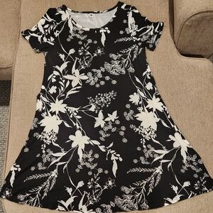 Elegant Black and White Floral Dress